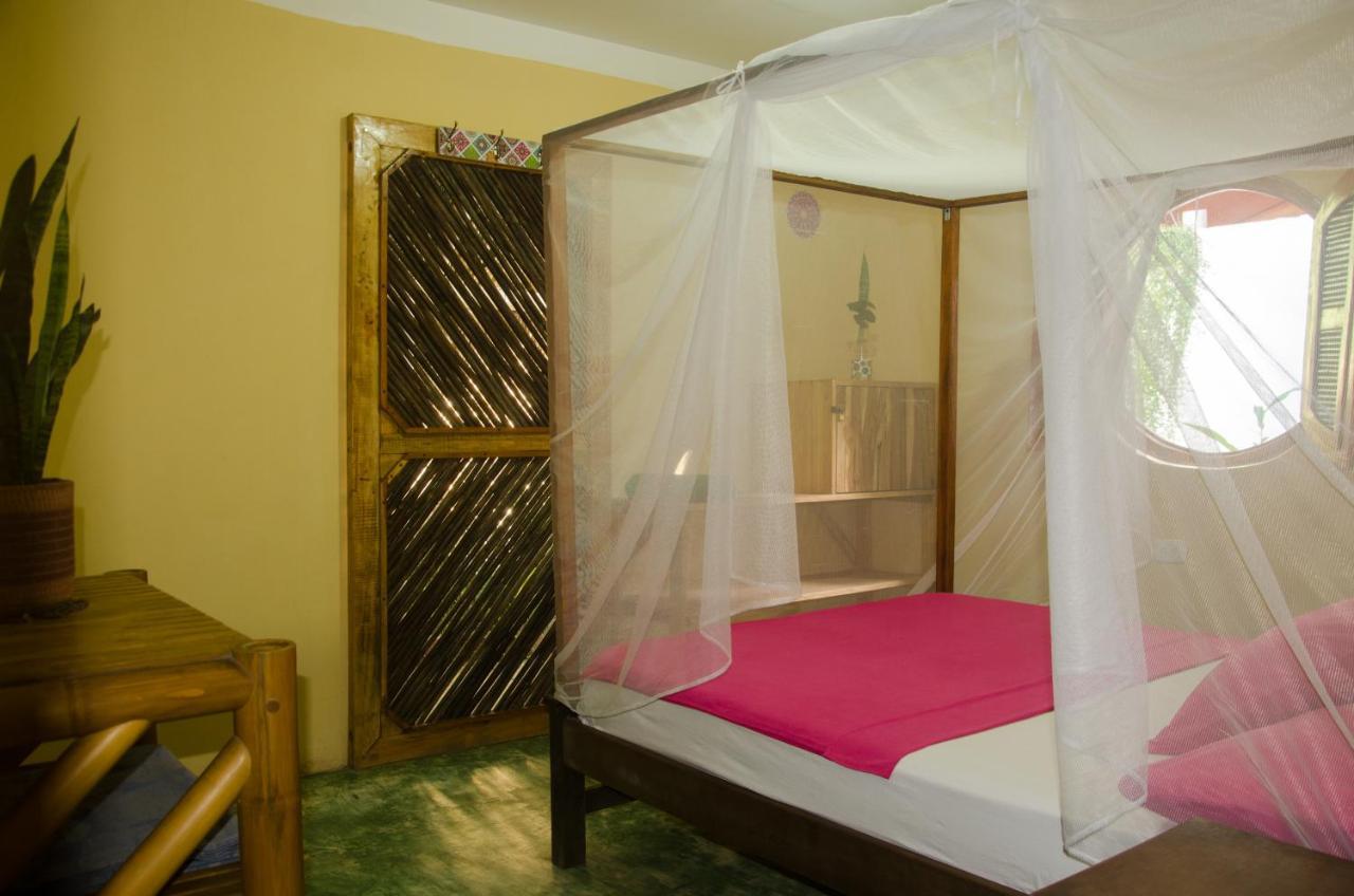 Hostal Corazon De Tagua Palomino Buitenkant foto