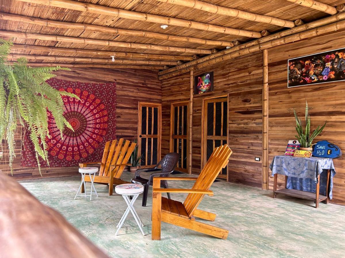 Hostal Corazon De Tagua Palomino Buitenkant foto