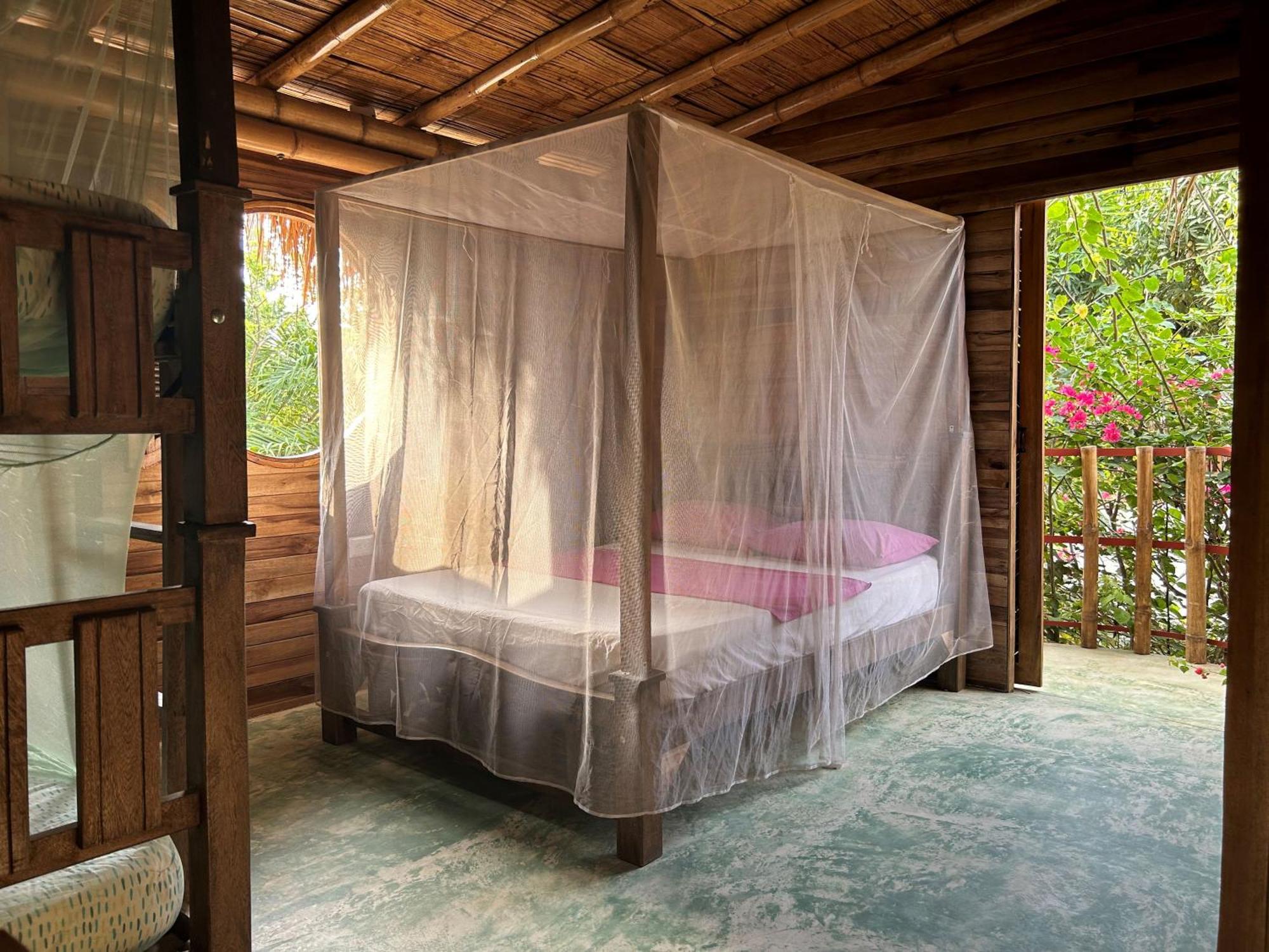 Hostal Corazon De Tagua Palomino Buitenkant foto